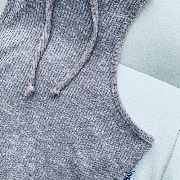 New Gymshark Crop Top - Picture 6 of 8